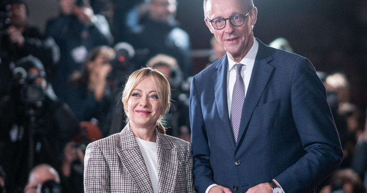 Merkel’s Successor Prioritizes Italian Ties Over French Relations Merkel’s Successor Prioritizes Italian Ties Over French Relations