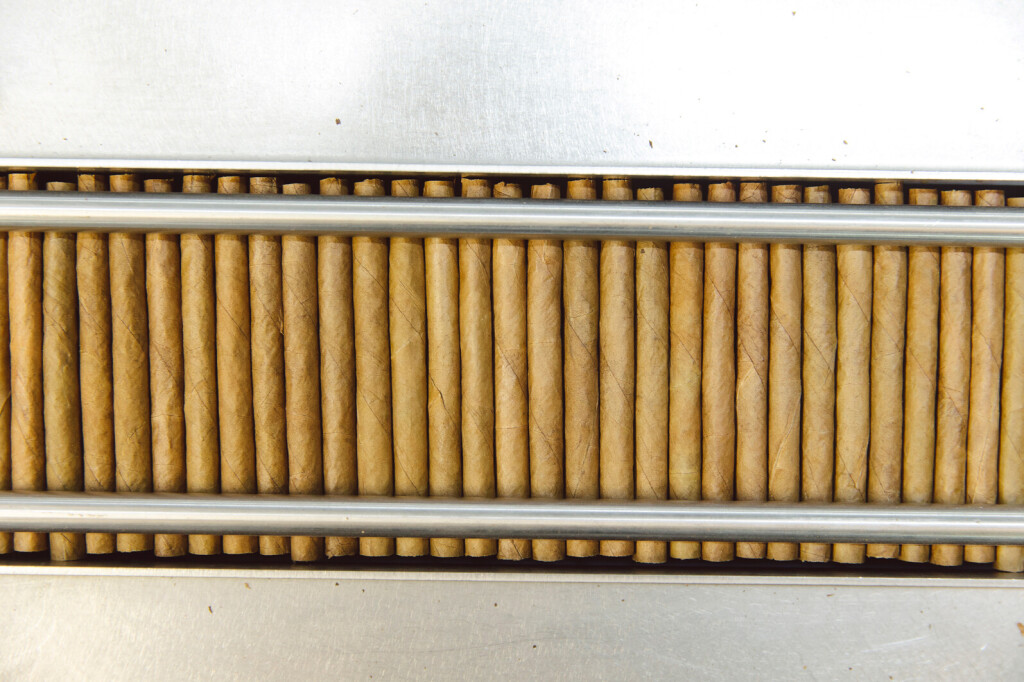 is there multiple types of tobacco in cigarettes How Many Cigarettes Are in a Pack