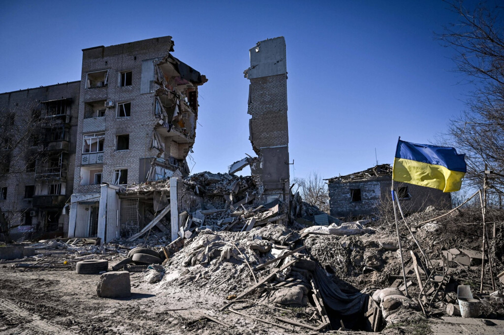 Rebuilding Ukraine: German politics divided over China's involvement ...